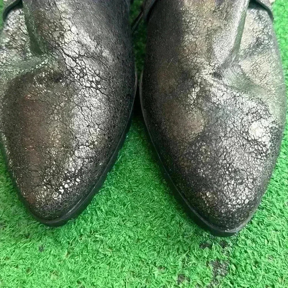 Stuart Weitzman - Picture 3 of 8